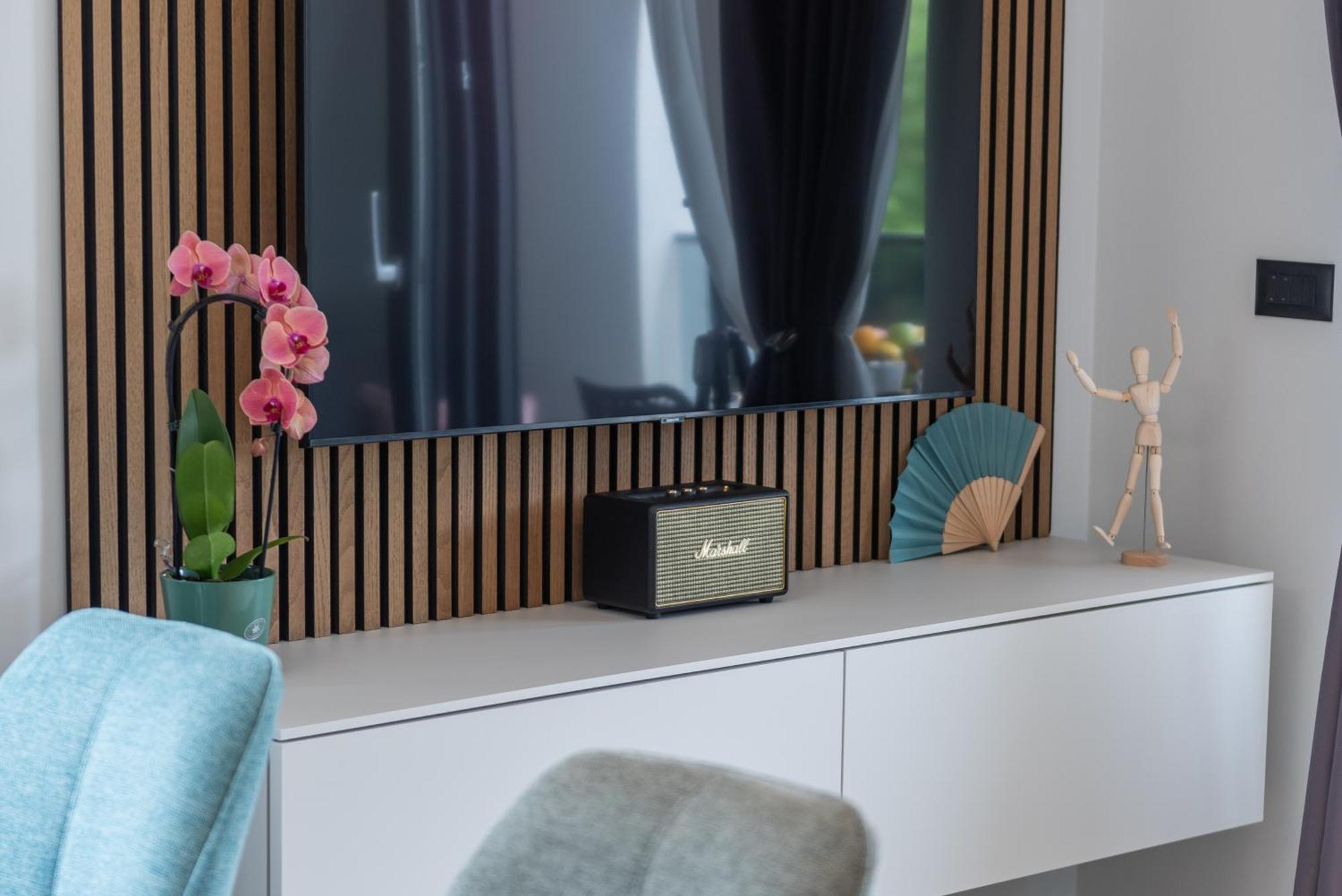 Alex Luxury Apartments โรวีน ภายนอก รูปภาพ